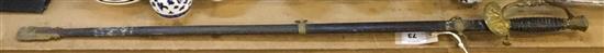 US Infantry Officers dress sword, brass-mounted, with etched blade and steel scabbard(-)